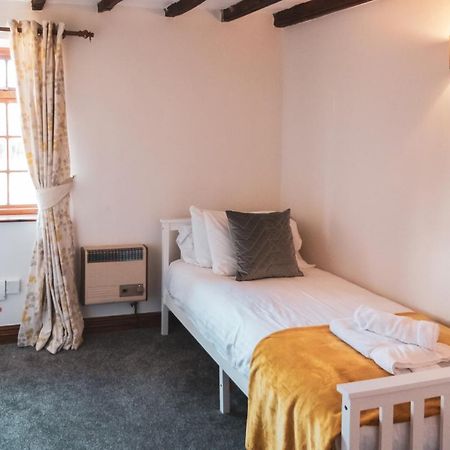 Agniti Cottage Derby Dış mekan fotoğraf